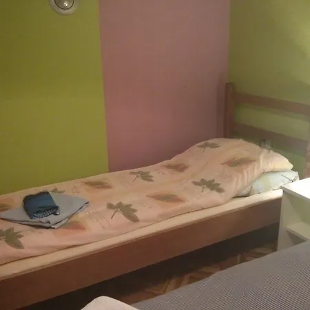 Ema Apartment Apartamento *