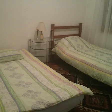 Guest House Ema *