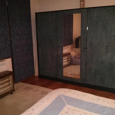 Guest House Ema